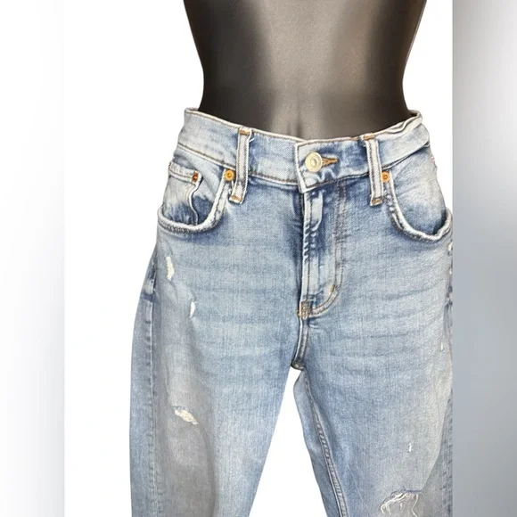 Zara women’s slim boyfriend light wash denim blue jeans sz 8 preloved di… - Picture 7 of 7